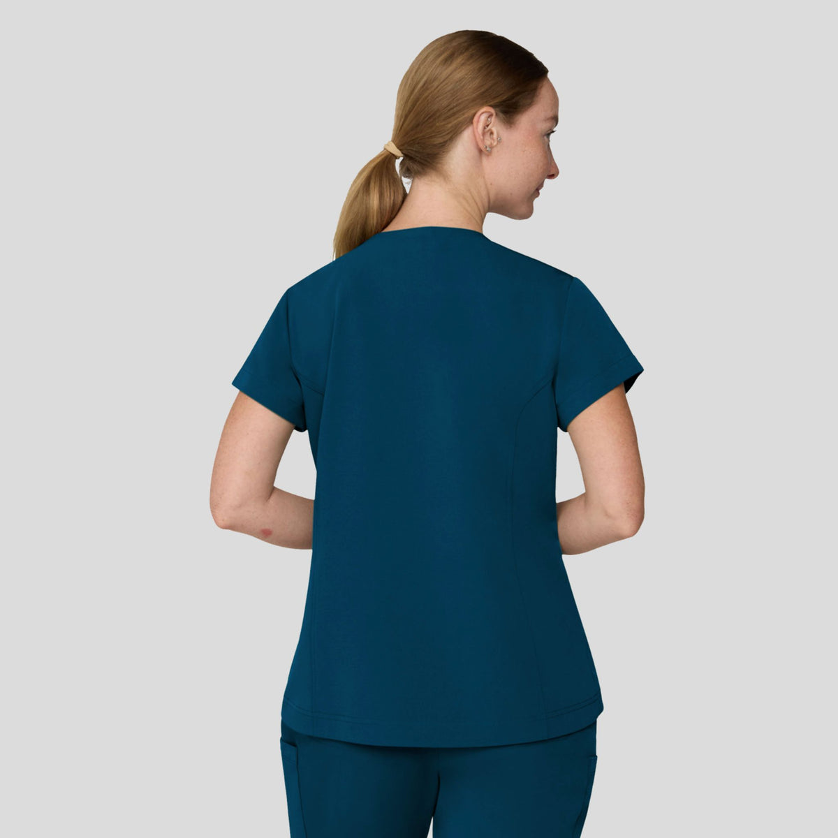 Tempo Women's 1 Pocket Top | Caribbean